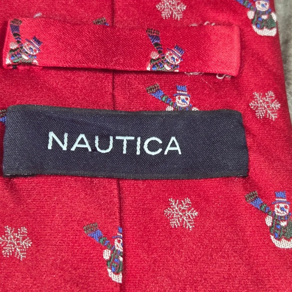 Nautica Mens Red Snowman Snowflake Silk Holiday Necktie